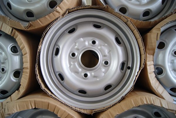 廠家生產(chǎn)鋼圈