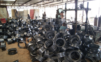 汽車鋼圈結(jié)構(gòu) 汽車鋼圈結(jié)構(gòu)