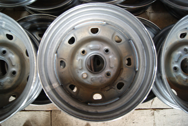 摩托車鋼圈尺寸